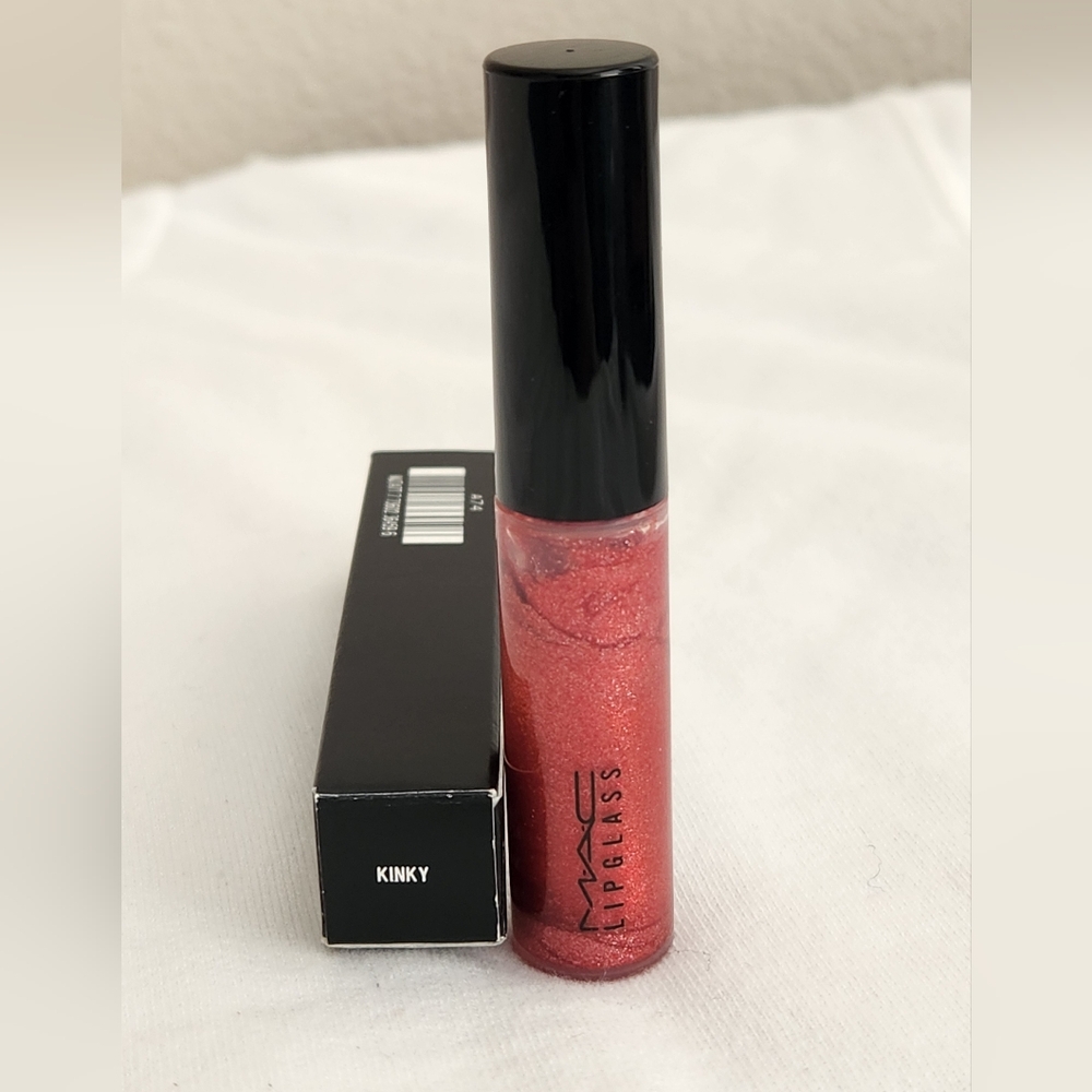 MAC LipGlass - Kinky *NIB* Rare